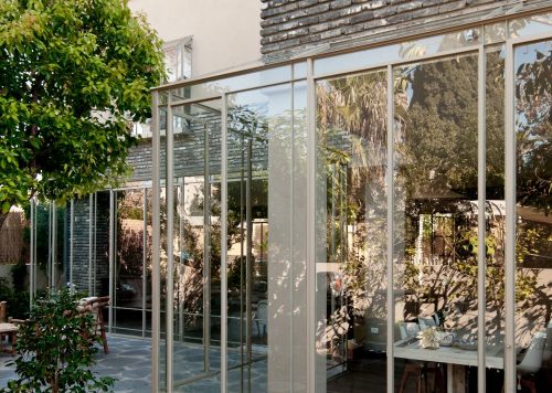 The Freedom to create the optimal Vitrine – Shape and Size wise