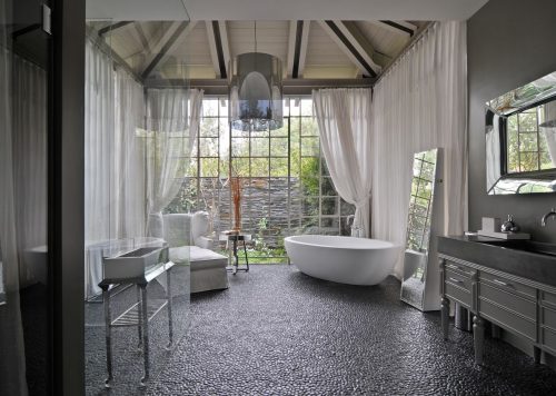 Steel Windows & Doors in a Look that Never Gets Old