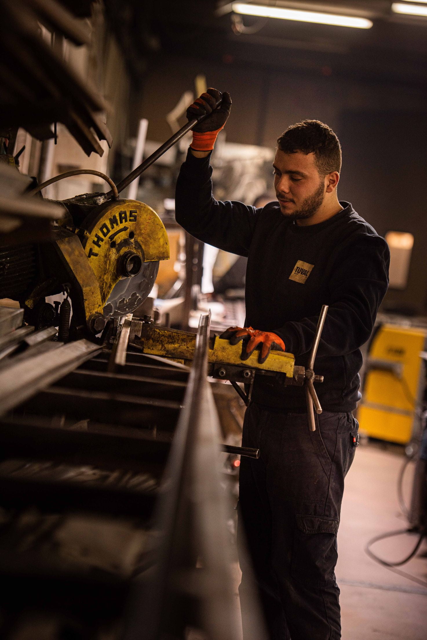 עמדת חיתוך הפרופילים